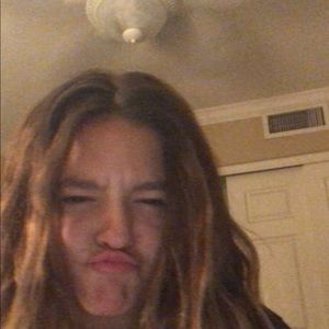 Meet your Posher, Ashlyn